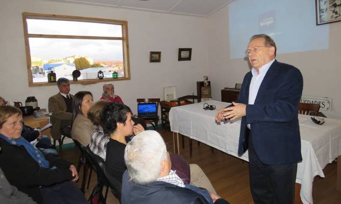 Diputado Berger ofrecerá "Café de Camaradería" este jueves en Valdivia