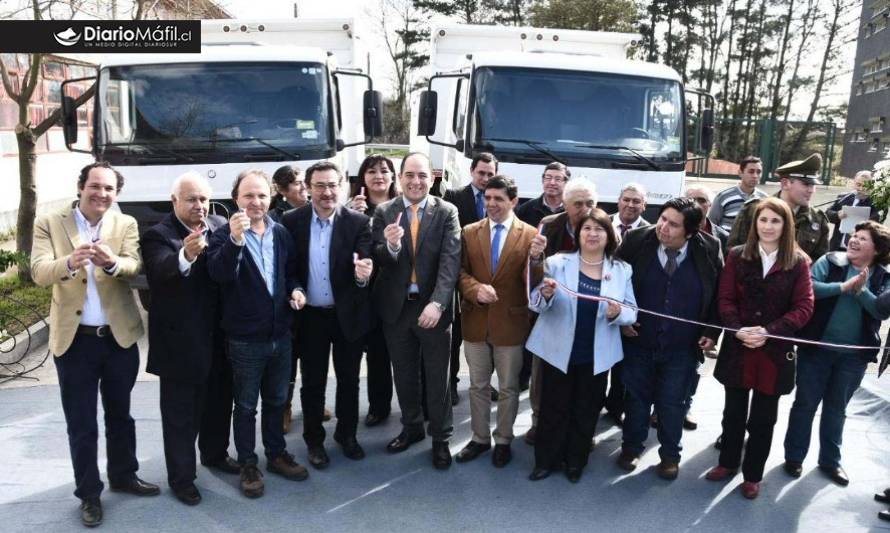 Máfil recibió dos camiones tolva gracias a recursos FNDR del Gobierno Regional