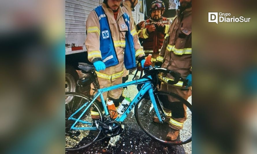 Ciclista sufre atropello por vehículo mayor en Valdivia