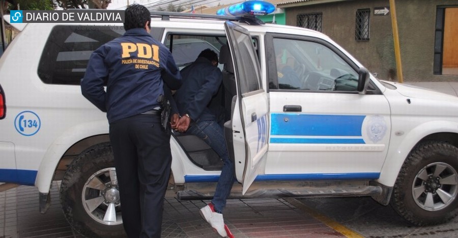 En rápido operativo PDI captura a individuo que hurtó billetera a mujer en microbús
