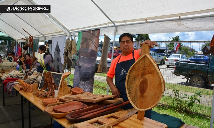 Comunidad Humedal destacó por sus artesanos en la fiesta del cordero de San José