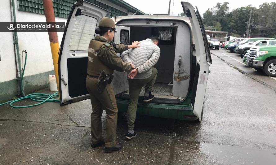 Carabineros detuvo a sujeto que ingresó a robar a escuela en Valdivia
