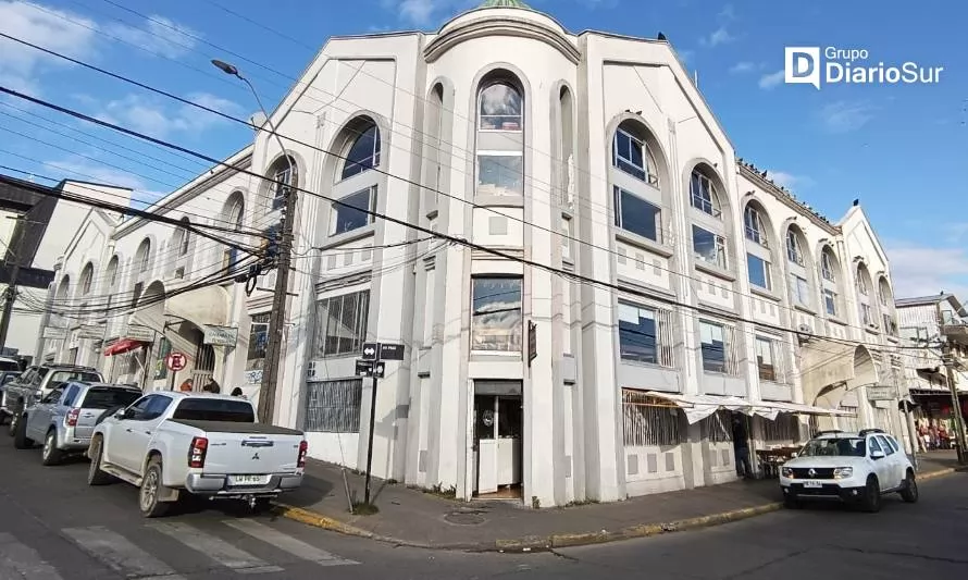 Valdivia: tras 20 años el edificio del mercado municipal será sometido a reparaciones