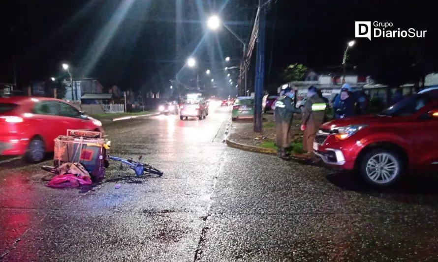 Persona que circulaba en tricicleta sufrió atropello en Valdivia