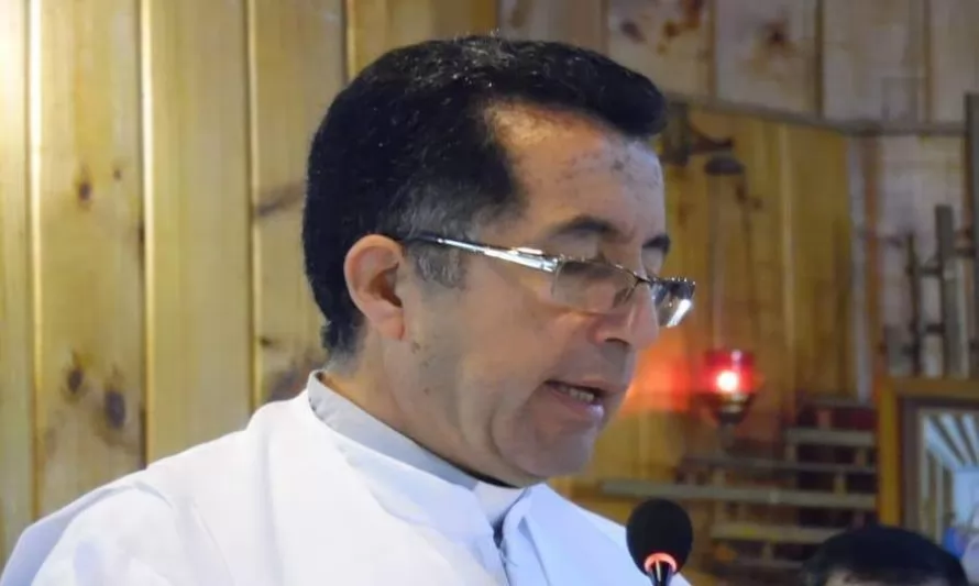 Encuentran sin vida a sacerdote al interior de casa parroquial en Puerto Montt