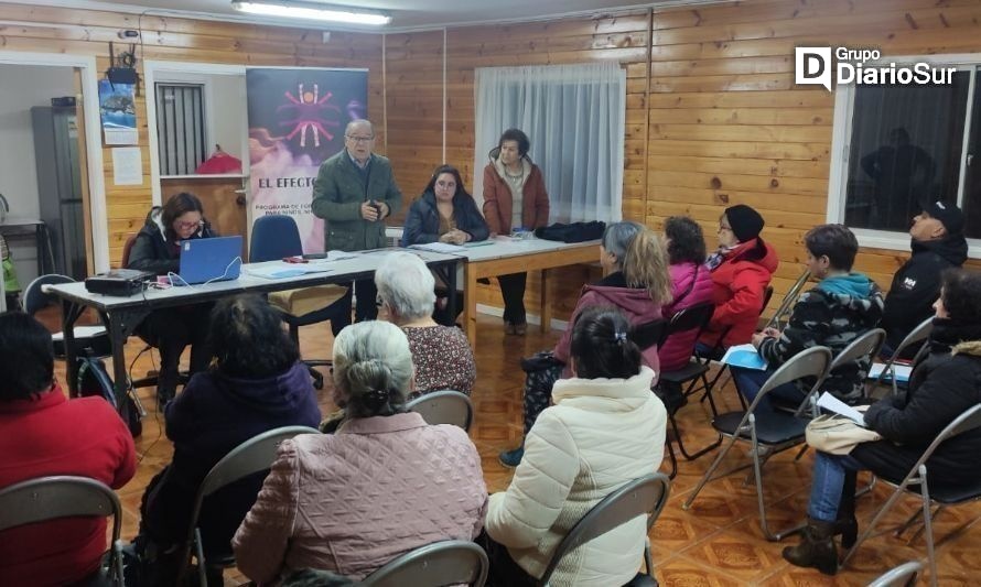 Diputado Berger informó sobre proceso constituyente a junta de Vecinos “Calafquén” de Valdivia