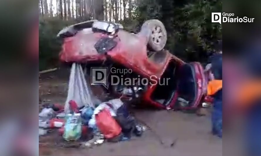 Accidente vehicular en la ruta Valdivia-Curiñanco