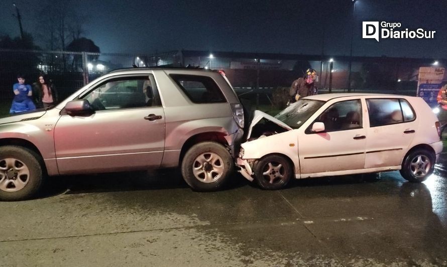 Al menos dos lesionados en accidente en Valdivia